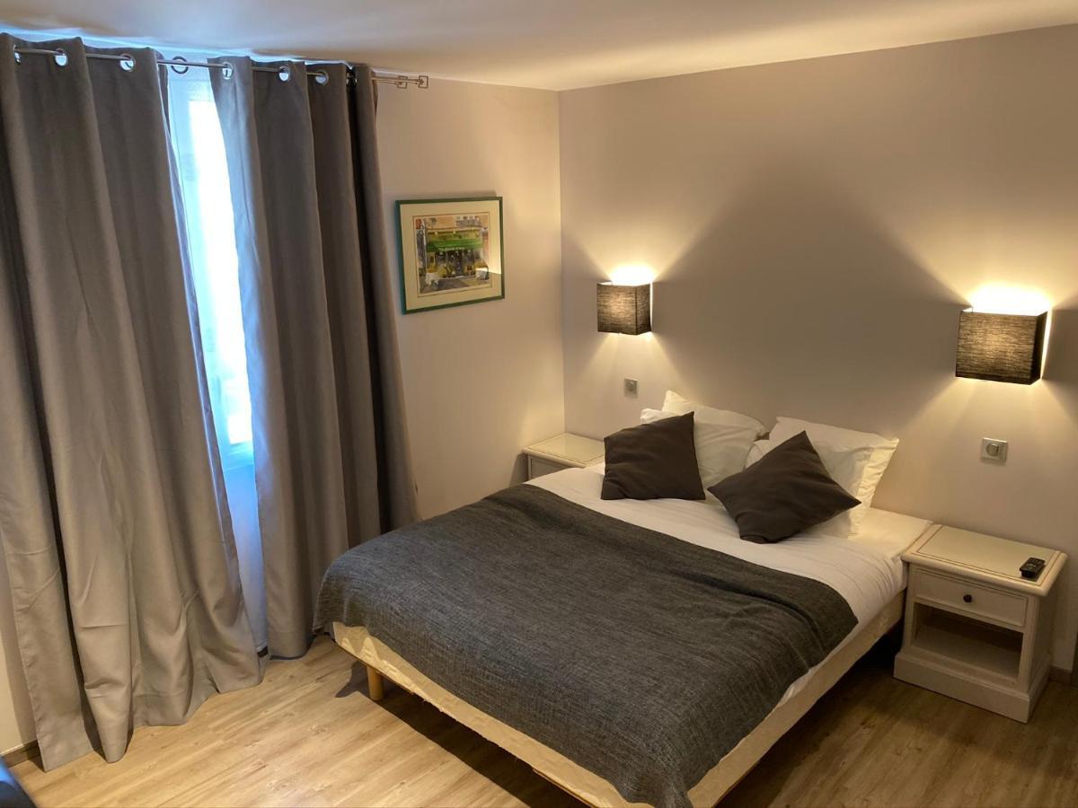 Logis Du Champ De Mars Hotel Puy-Saint-Martin Kültér fotó