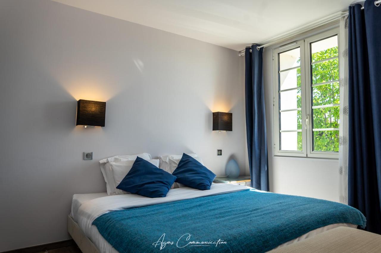 Logis Du Champ De Mars Hotel Puy-Saint-Martin Kültér fotó