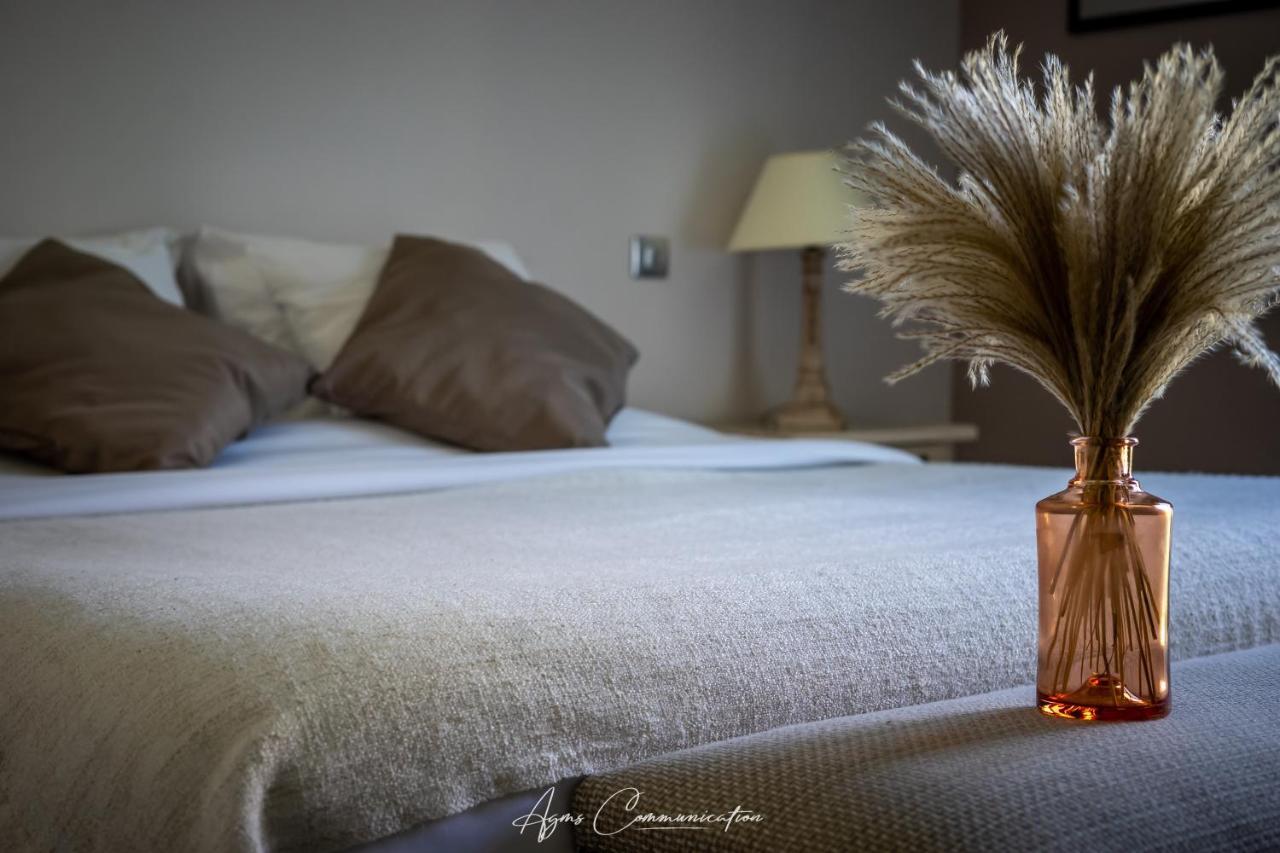 Logis Du Champ De Mars Hotel Puy-Saint-Martin Kültér fotó